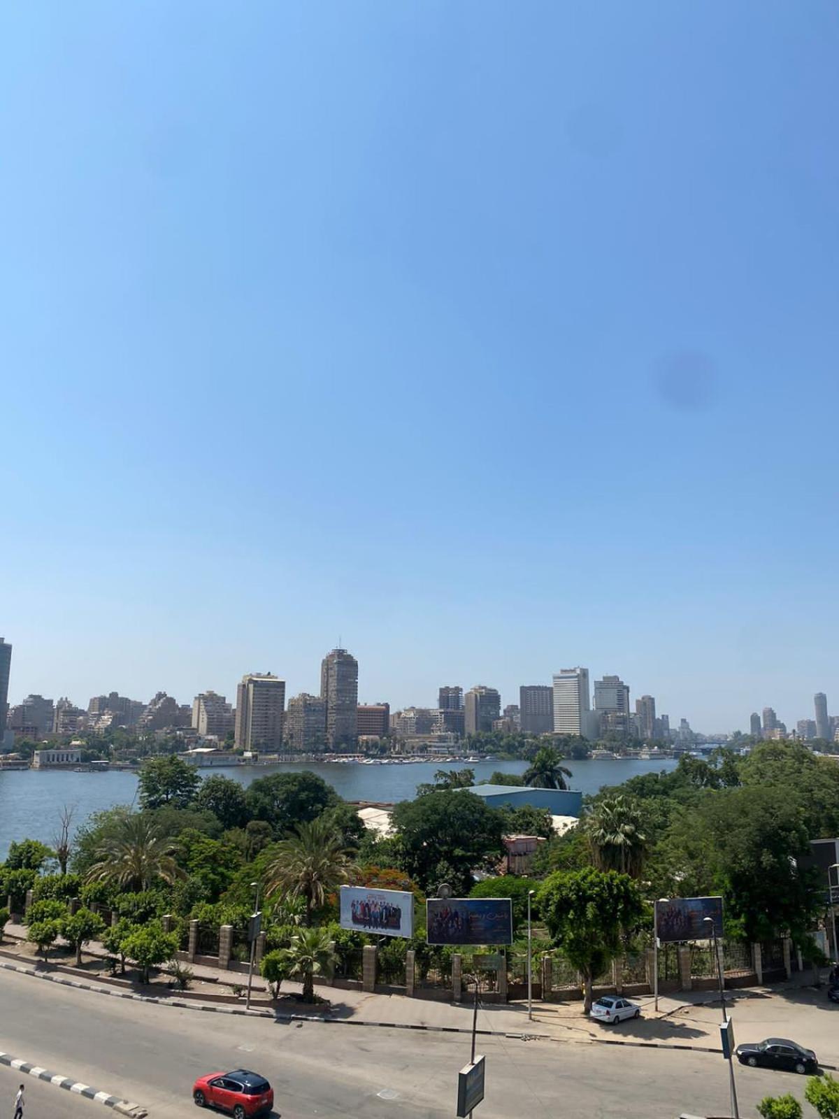 شقه بالمنيل اطلاله النيل * Cairo